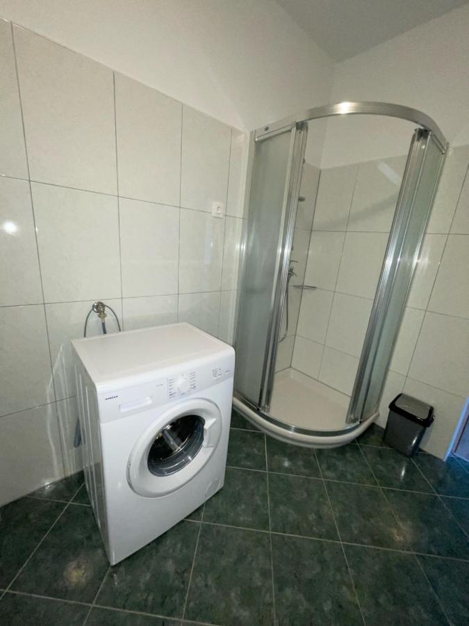 Apartman Varea Ližnjan Buitenkant foto