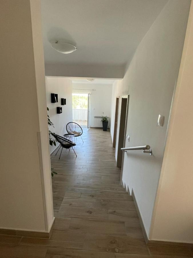 Apartman Varea Ližnjan Buitenkant foto