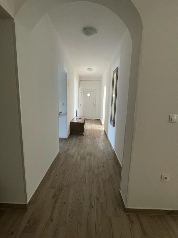 Apartman Varea Ližnjan Buitenkant foto