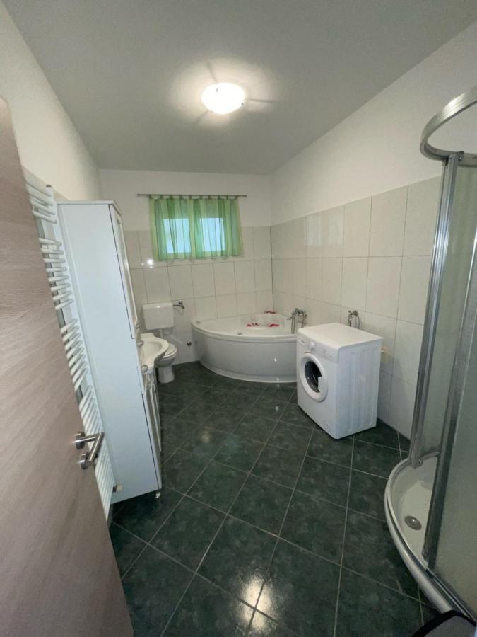 Apartman Varea Ližnjan Buitenkant foto