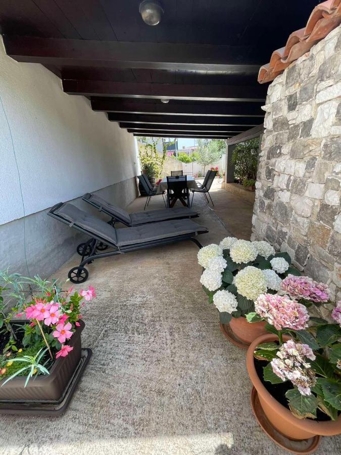 Apartman Varea Ližnjan Buitenkant foto